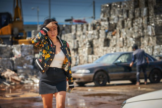 '지푸라기라도 잡고 싶은 짐승들' 스틸컷 © 뉴스1