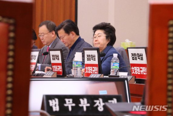 '피의 금요일' 통합당 공천 칼바람 …계파 없어 물갈이 '급류'
