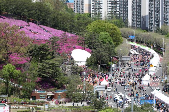 2019 군포철쭉축제 전경. 사진제공=군포시