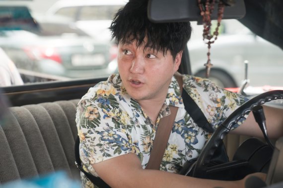 필리핀서 80% 찍은 '국제수사'...여행갔다 범죄에 휘말린 형사이야기