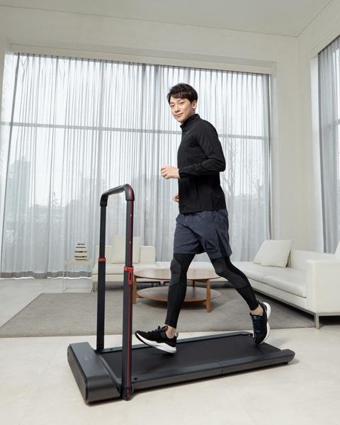 얇아지는 옷차림..편의점엔 벌써 벚꽃 [Weekend 라이프]