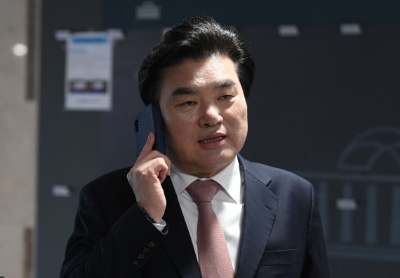 미래한국당, 당선권 20명 중 12명 교체..비례1번 윤주경