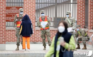 주한미군 캠프 험프리스서 코로나19 2명 확진...병사&middot;협력업체 직원