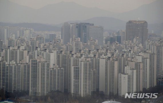 "전세 대신 돈 되는 월세로"…서울 아파트 전셋값 '꿈틀'