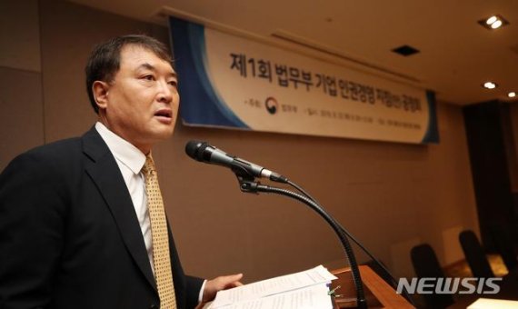 [토요줌인] '검찰개혁 전도사' 최강욱·황희석, 윤석열 정조준