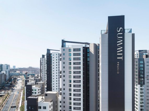 과천 푸르지오 써밋, '신의 한 수' 후분양이 만든 명품