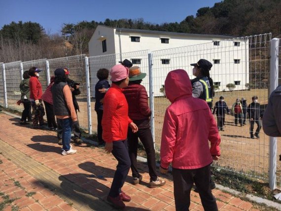 경기도, 신천지 이만희 총회장 '감염병예방법 위반' 경찰 고발