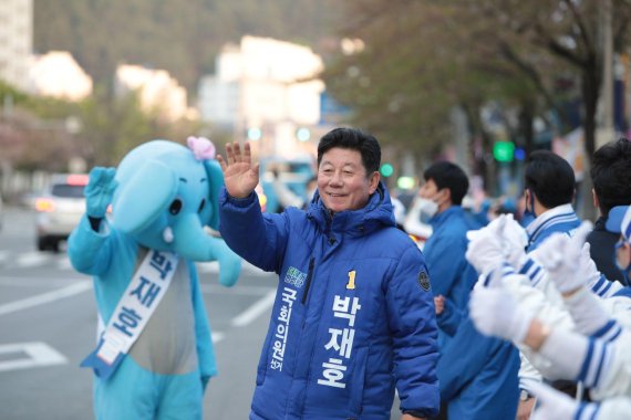 박재호 후보, "직통 번호로 주민소통..남구의 자존심 지키겠다" [4.15총선 저요!저요!]