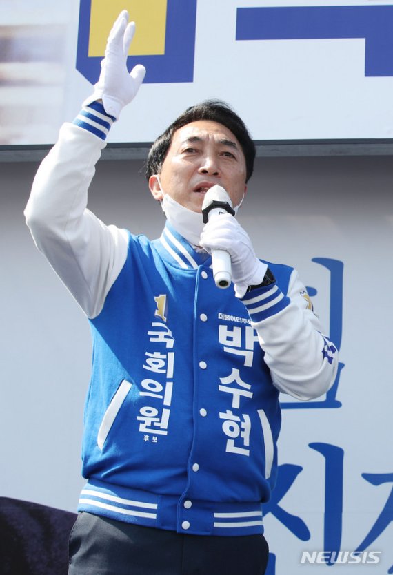 靑출신 총선 후보들, 국회 입성 절반 넘게 '청신호'