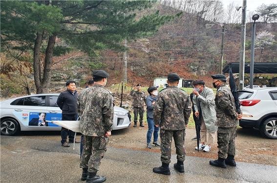 연천군 화곡마을 주민 편의개선 관련 협의. 사진제공=연천군