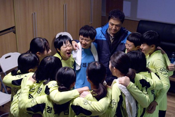 삼례여중 축구부를 다룬 영화가 6일 개봉한다. 사진=전북교육청 제공