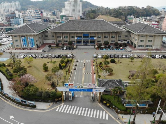 여수 20대 해외입국자 2회 완치 후 재확진 판정