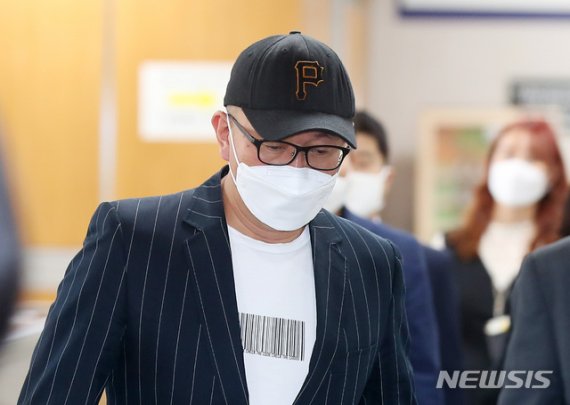 '문화계 황태자' 차은택, '국정농단' 파기환송심서 징역 2년