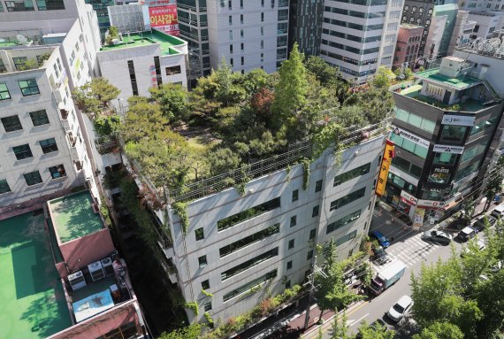 울산시 제2호 민간정원으로 지정된 울산시 남구 달동의 '구암정원' /사진=울산시 제공