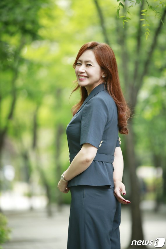 서울 상암동 카페. '부부의 세계' 배우 김선경 인터뷰. 2020.5.20/뉴스1 © News1 권현진 기자