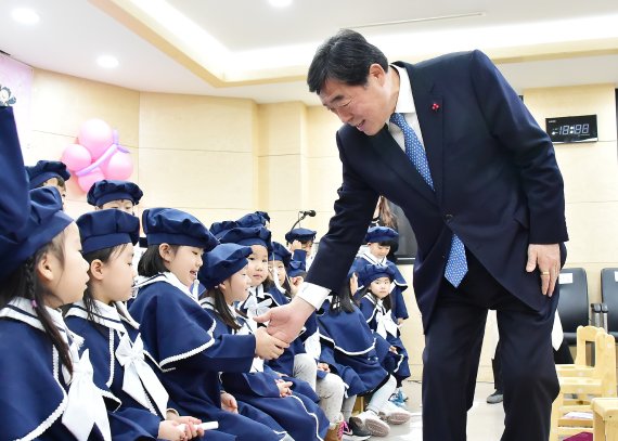 안산시 '명품 보육도시' 질주…1인당 최대 8천지원