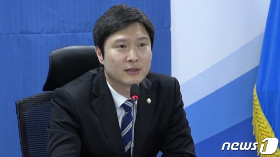 김해영 더불어민주당 최고위원. © 뉴스1