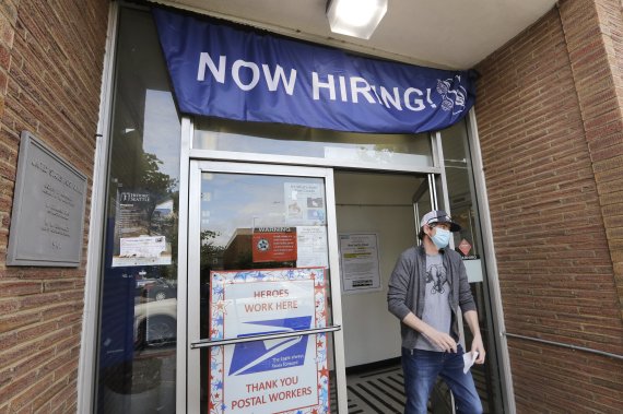 美, 5월 실업률은 떨어지고 신규 고용은 반등
