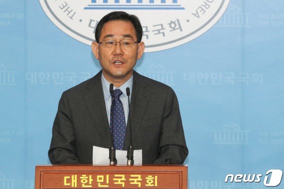 주호영 "대통령 남은 임기 2년, 도와주고 싶었지만.."