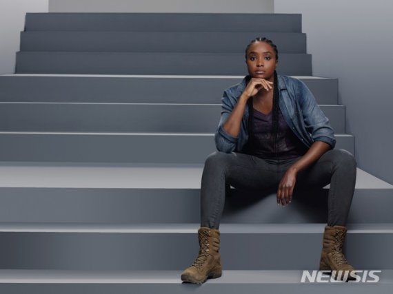 [서울=뉴시스]영화 '올드 가드'의 키키 레인.(사진=넷플릭스 제공) /사진=뉴시스