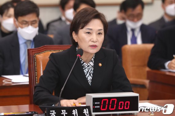 김현미, 김포·파주 규제 임박 시사.. "규제요건 상당히 부합"
