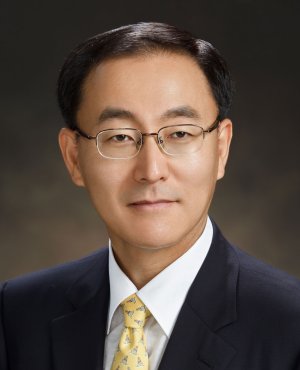법무법인 태평양, 김수남 前 검찰총장 영입