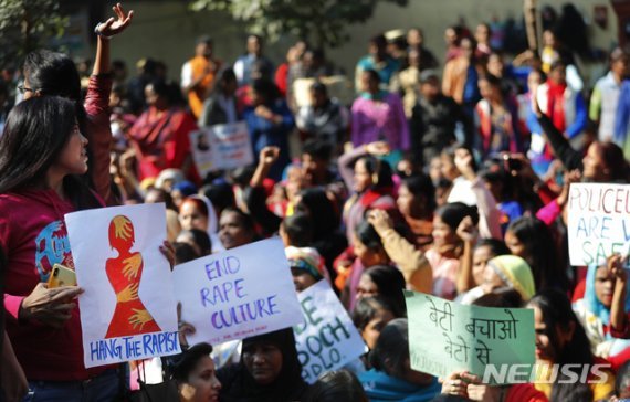 행동 제대로 안해 성폭행 당했다? 인도 판결 여론 뭇매