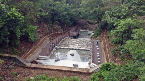 [포토뉴스] 안양 병목안캠핑장 내 물놀이시설