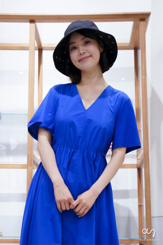 [서울=뉴시스] 국제구호개발 NGO '팀앤팀'의 홍보대사로 활동 중인 배우 한지혜 (사진 = 어썸이엔티) 2020.07.07. photo@newsis.com