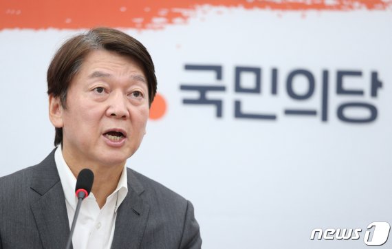 안철수, '박원순 고소 유출' 의혹에 “사실이면 최순실보다 심각한 국정농단”