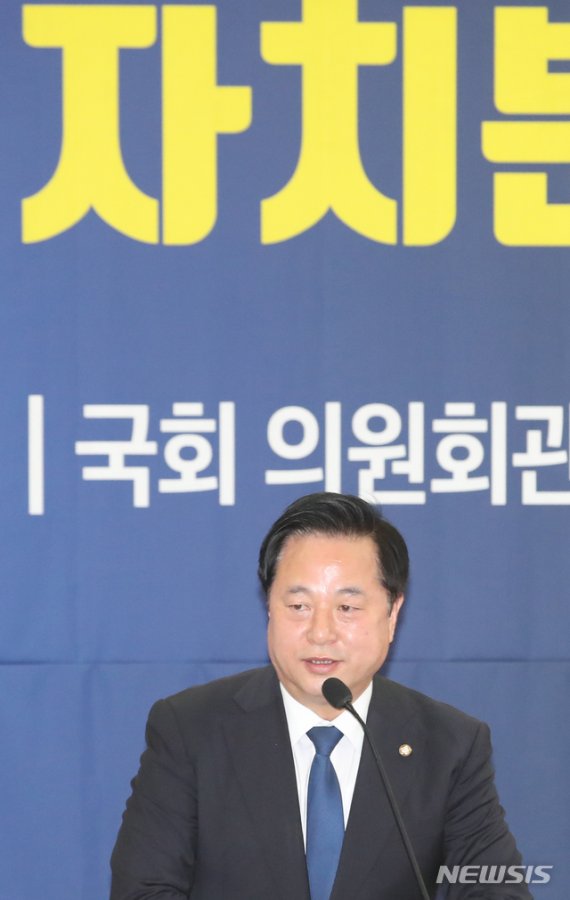 김두관 "이재명 천만다행…자해정치 악순환 끊어야"