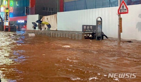 이주환 “물바다 된 부산..특별재난지역 지정하라”