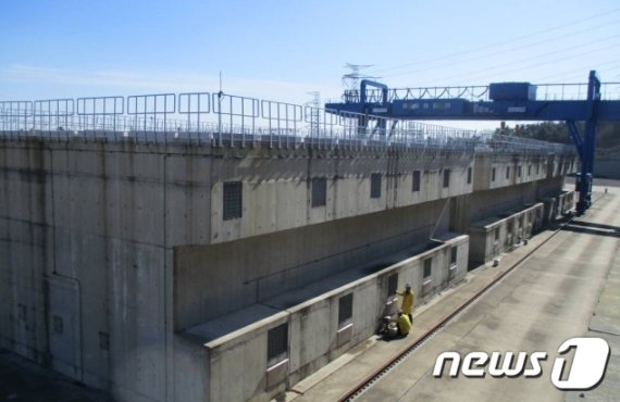 경북 경주시 양남면 월성원자력발전소 내 사용후핵연료 건식저장시설 '맥스터' 모습. 한국수력원자력 제공