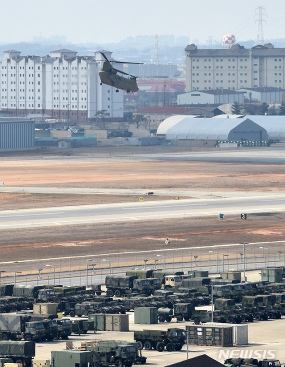 미국 국무부가 한미 연합군사훈련이 이달중 축소돼 실시될 것이라고 밝혔다. 지난 2월27일 경기도 평택시 주한미군 캠프 험프리스 기지의 모습.뉴시스