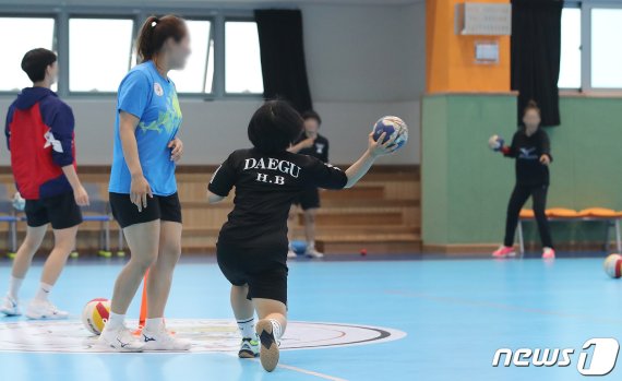 女핸드볼팀 성추행 있었다는데 주장 선수가 하는 말