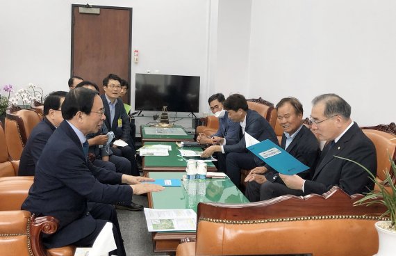 심민 임실군수, 국회 찾아 ‘임실치즈역사문화관’ 건립 도와달라