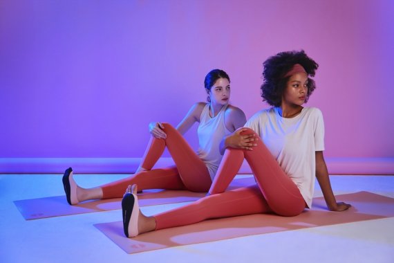 안다르의 ;에어캐치 레깅스' 상품© 뉴스1(안다르 제공