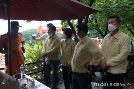 가평군의회 집중호우 피해현장 점검. 사진제공=가평군의회