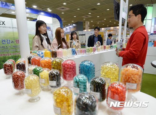[약 알고 먹자]영양제, 알면 약 모르면 독