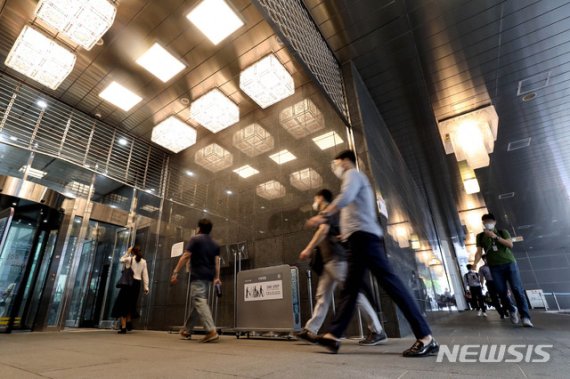 서울시, 공무원 성희롱 인식조사…성평등 비서업무 지침 만든다