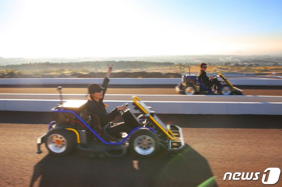 9.81파크의 무동력 레이싱 카트 (9.81파크 홈페이지 갈무리) © 뉴스1