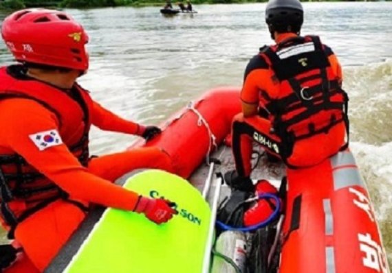 [3보]춘천 의암댐 전복 사고 추가 발견...춘천시 공무원 이 모씨로 밝혀져