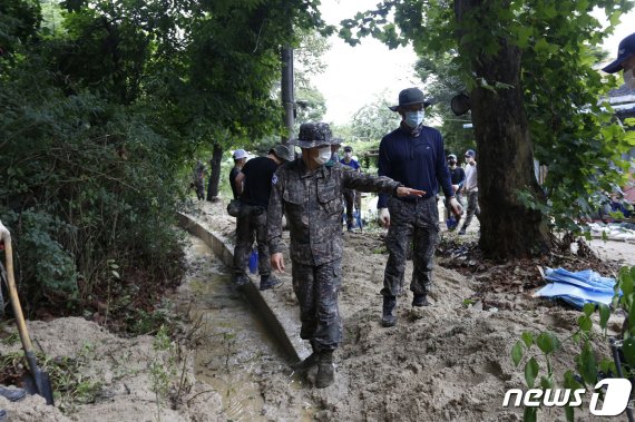 51돌 생일 맞은 육군 제7기동군단 창설행사 대신 수해복구 '구슬땀'