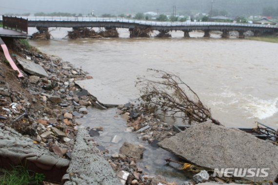 육군 제3군단, '간편조립교' 구축해 폭우 피해 대민지원
