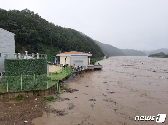 충북도, 옥천·영동 용담댐 방류 피해 실질적 보상 요구