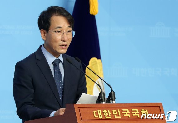 더불어민주당 이원욱 의원.