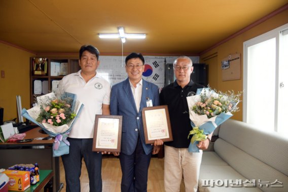 양평군의회 집중호우 실종군민 수색유공자 표창. 사진제공=양평군의회