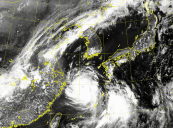 천리안 위성으로 본 제8호 태풍 '바비'의 모습. 기상청 제공.