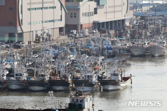‘긴장한 전북’…역대급 강풍 동반 태풍 북상에 ‘초비상’