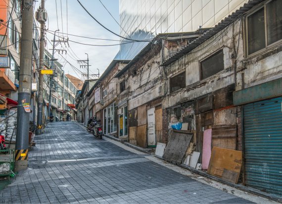 서울역 뒷골목 ‘걷고싶은 거리’로… 주민과 머리맞대 지역특성 살린 설계안 완성